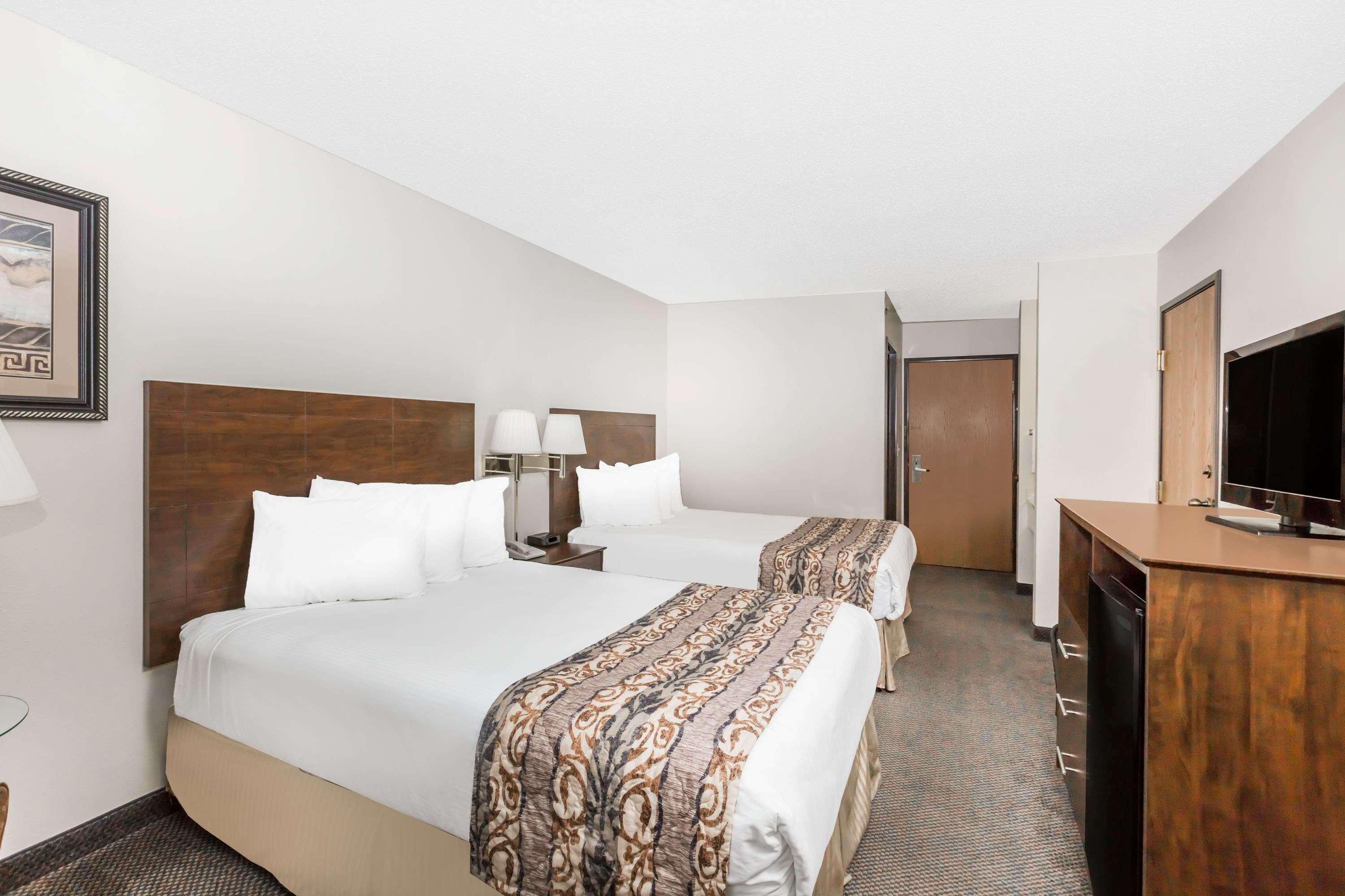 Baymont By Wyndham Lemars Hotel Le Mars Exterior foto